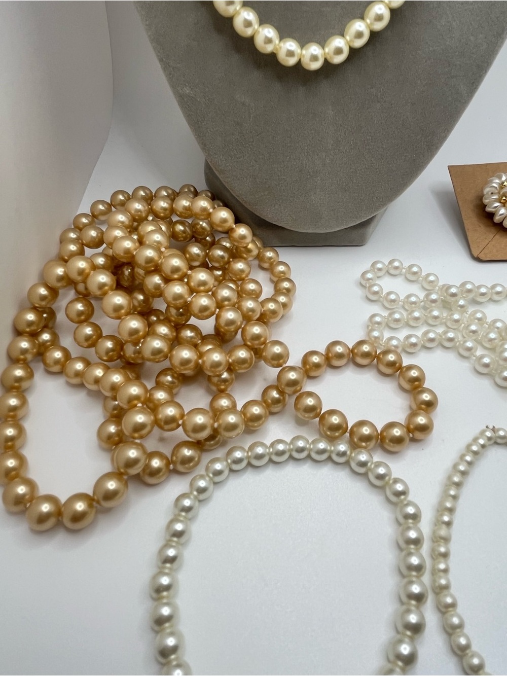 Bundle of Fashion Pearl Jewelry - Picture 3 of 14